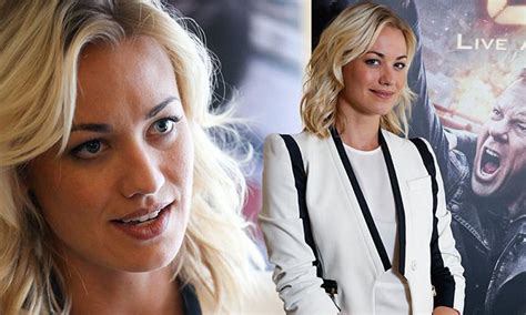 yvonne strahovski leaked pics|2014 celebrity nude photo leak